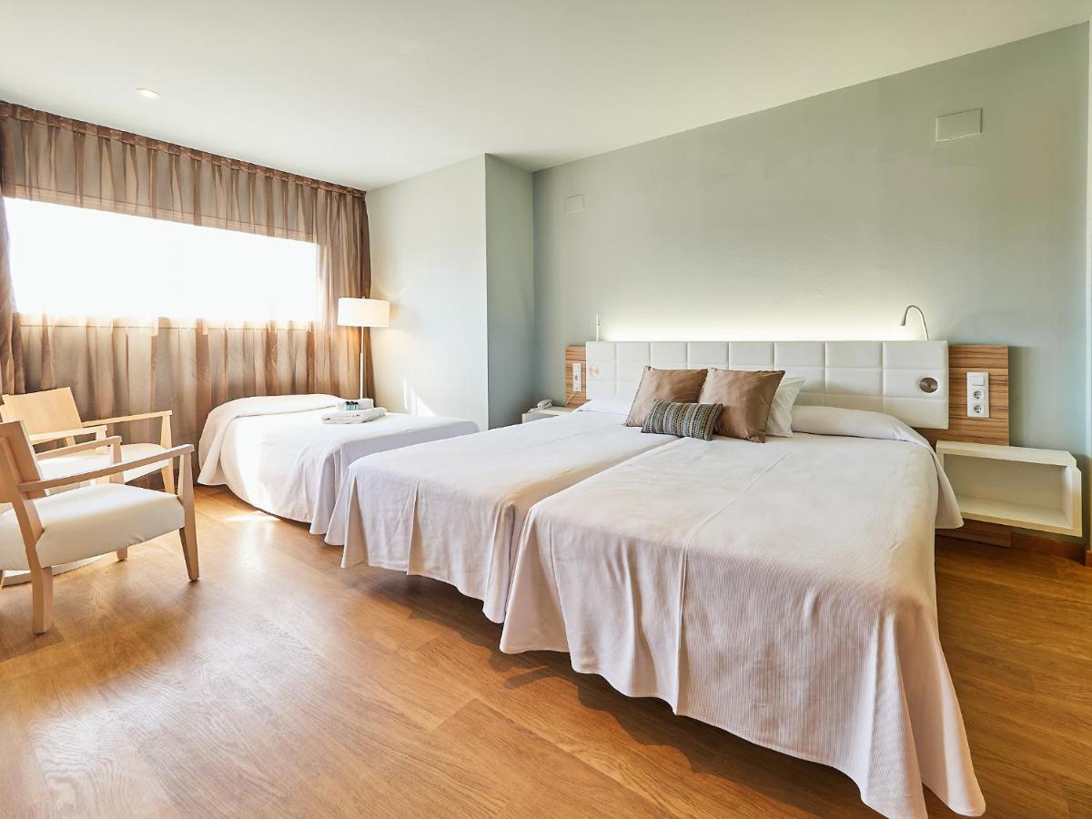 קמברילס Monica Hotel מראה חיצוני תמונה