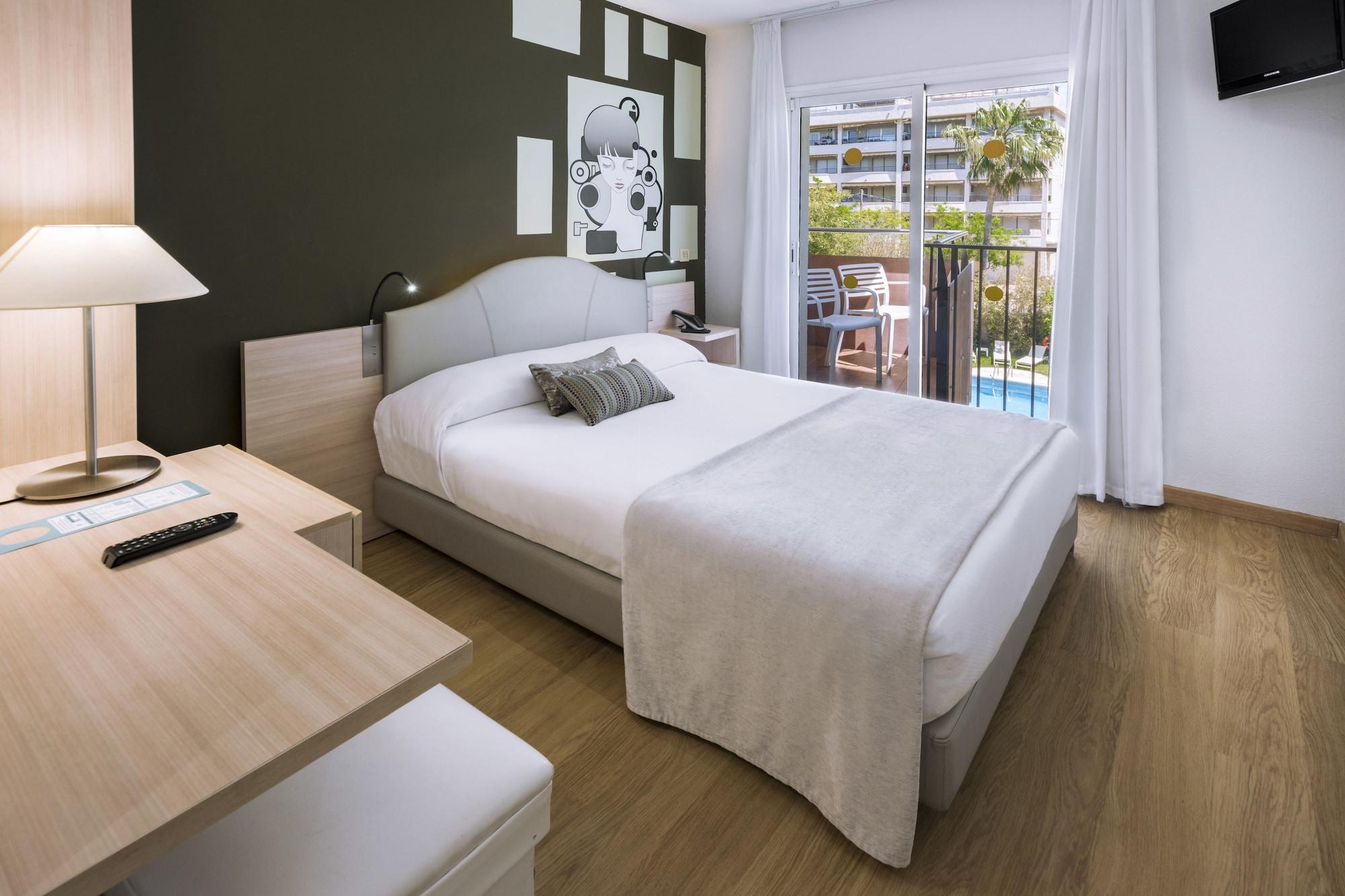 קמברילס Monica Hotel מראה חיצוני תמונה