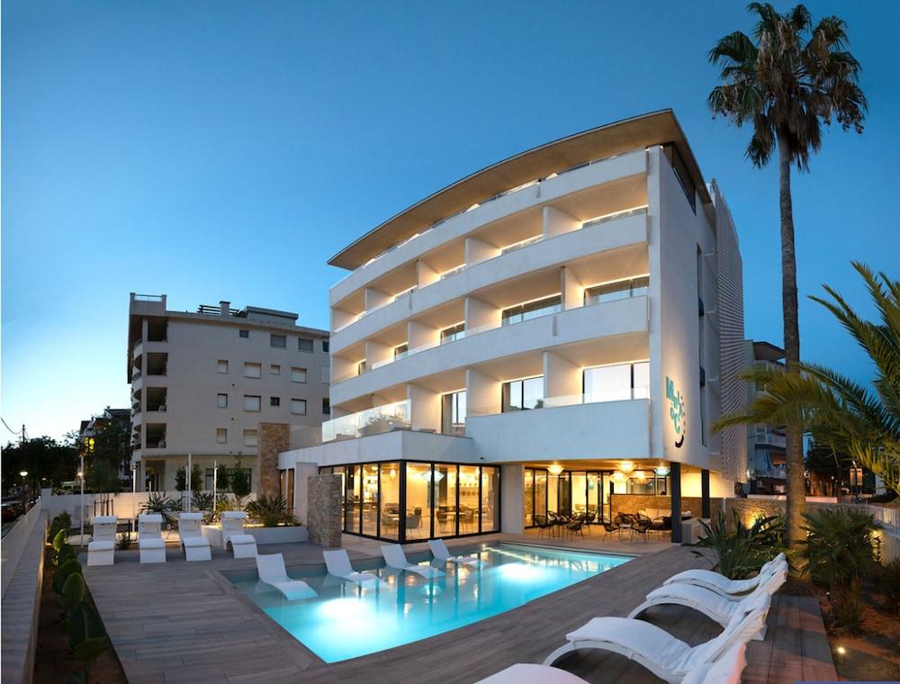 קמברילס Monica Hotel מראה חיצוני תמונה