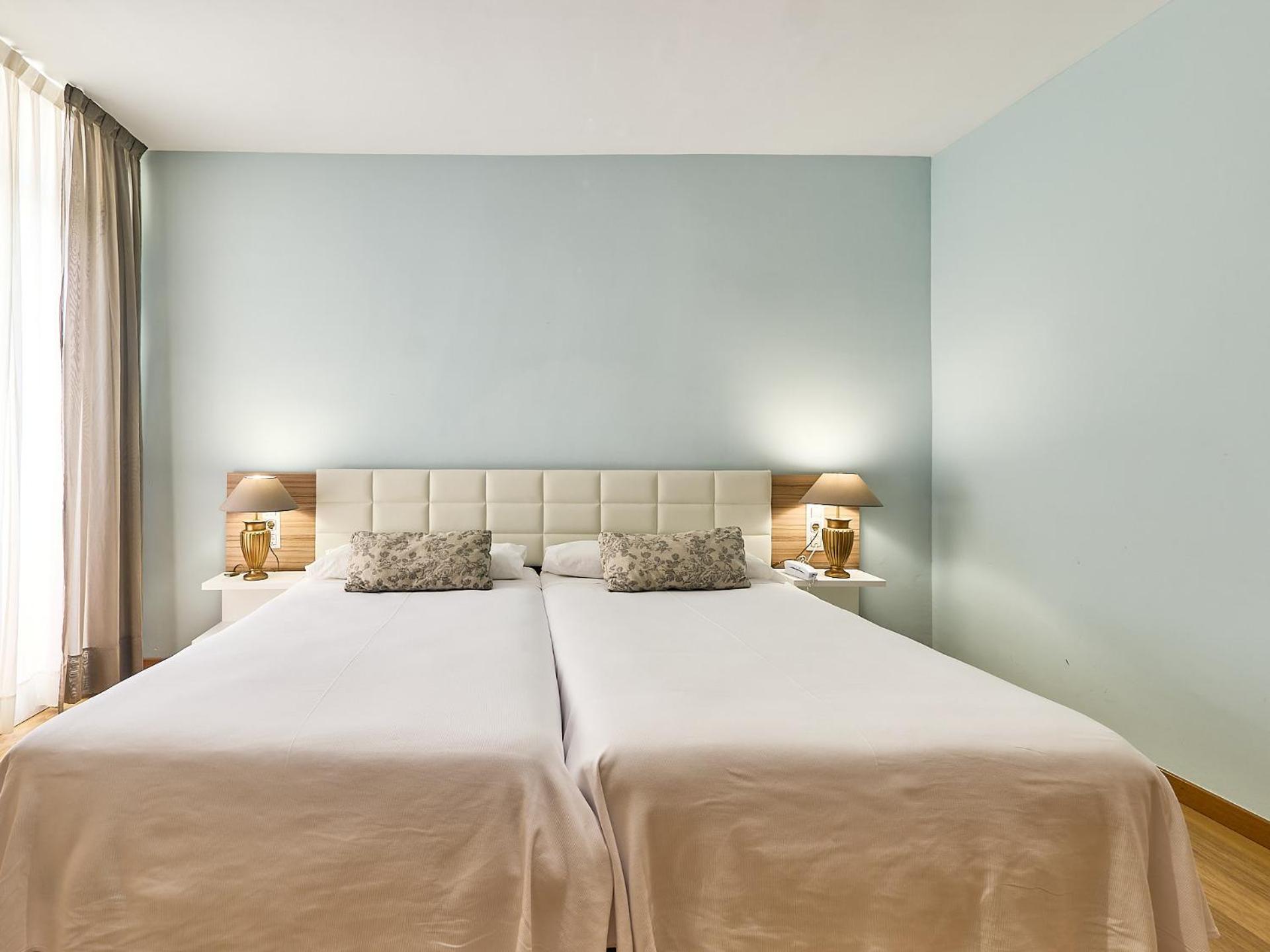 קמברילס Monica Hotel מראה חיצוני תמונה